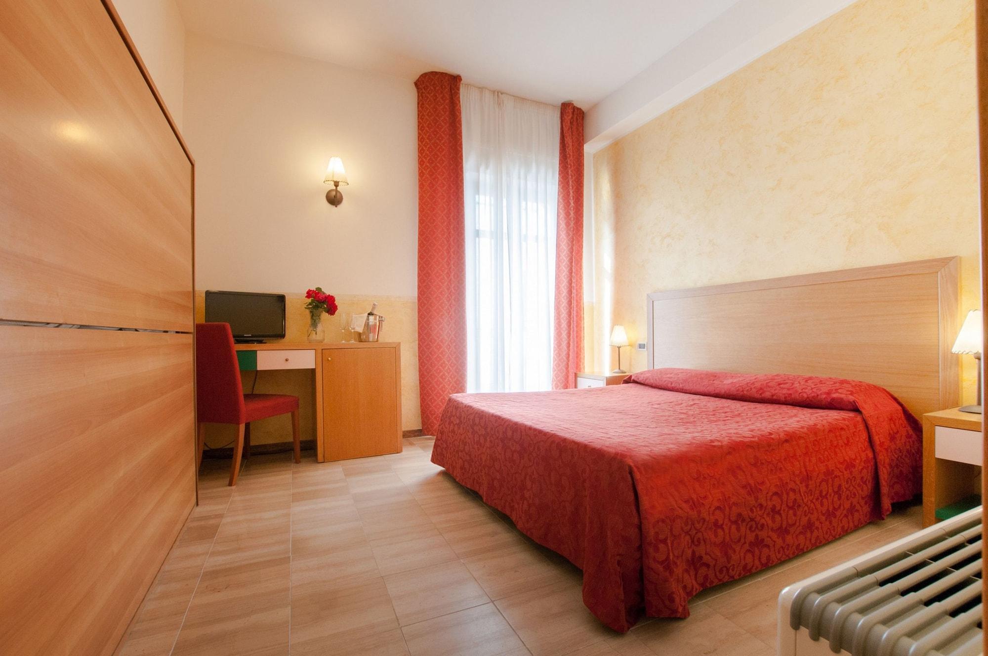 Park Hotel Villa Americana Rodi Garganico Exterior photo