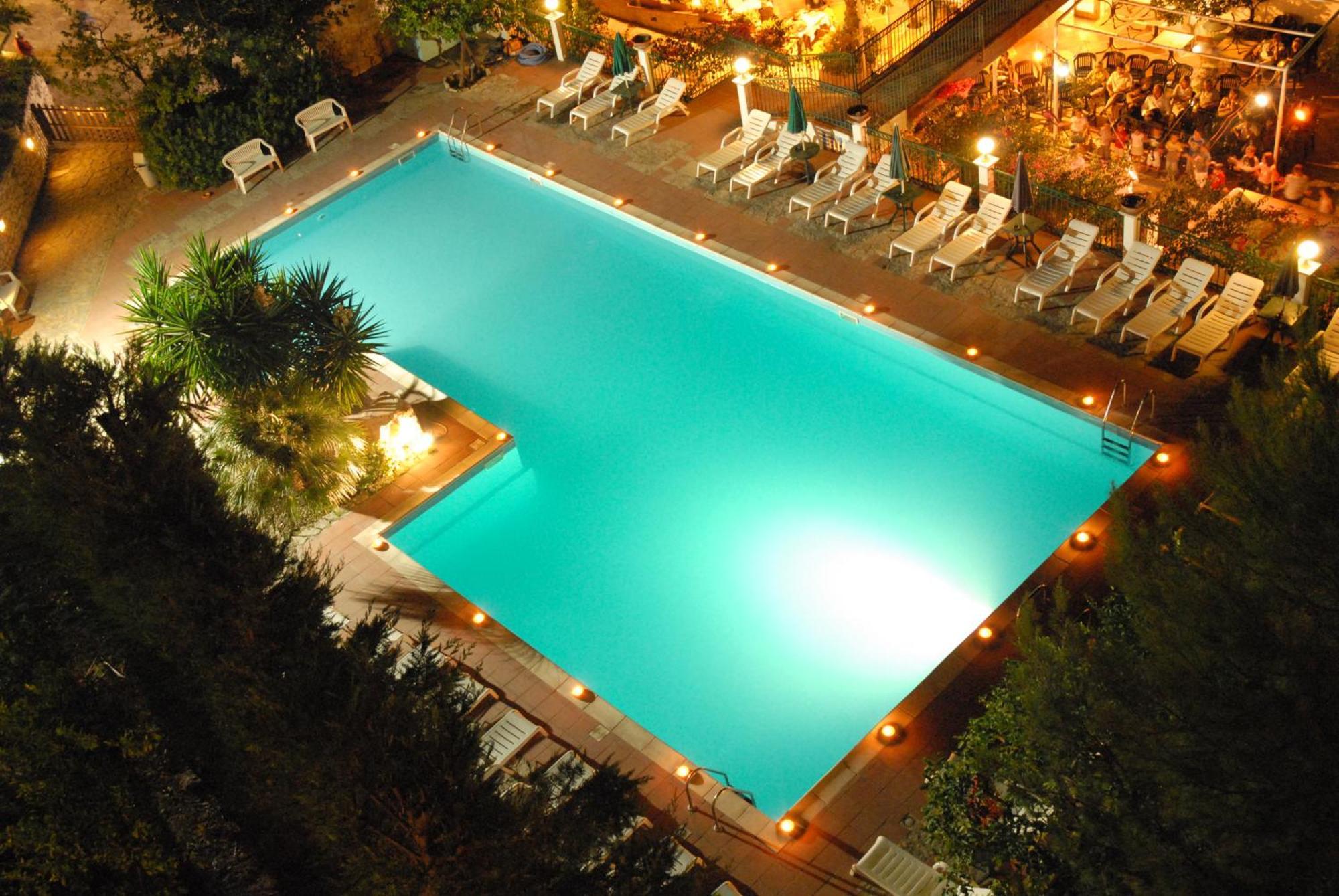 Park Hotel Villa Americana Rodi Garganico Exterior photo
