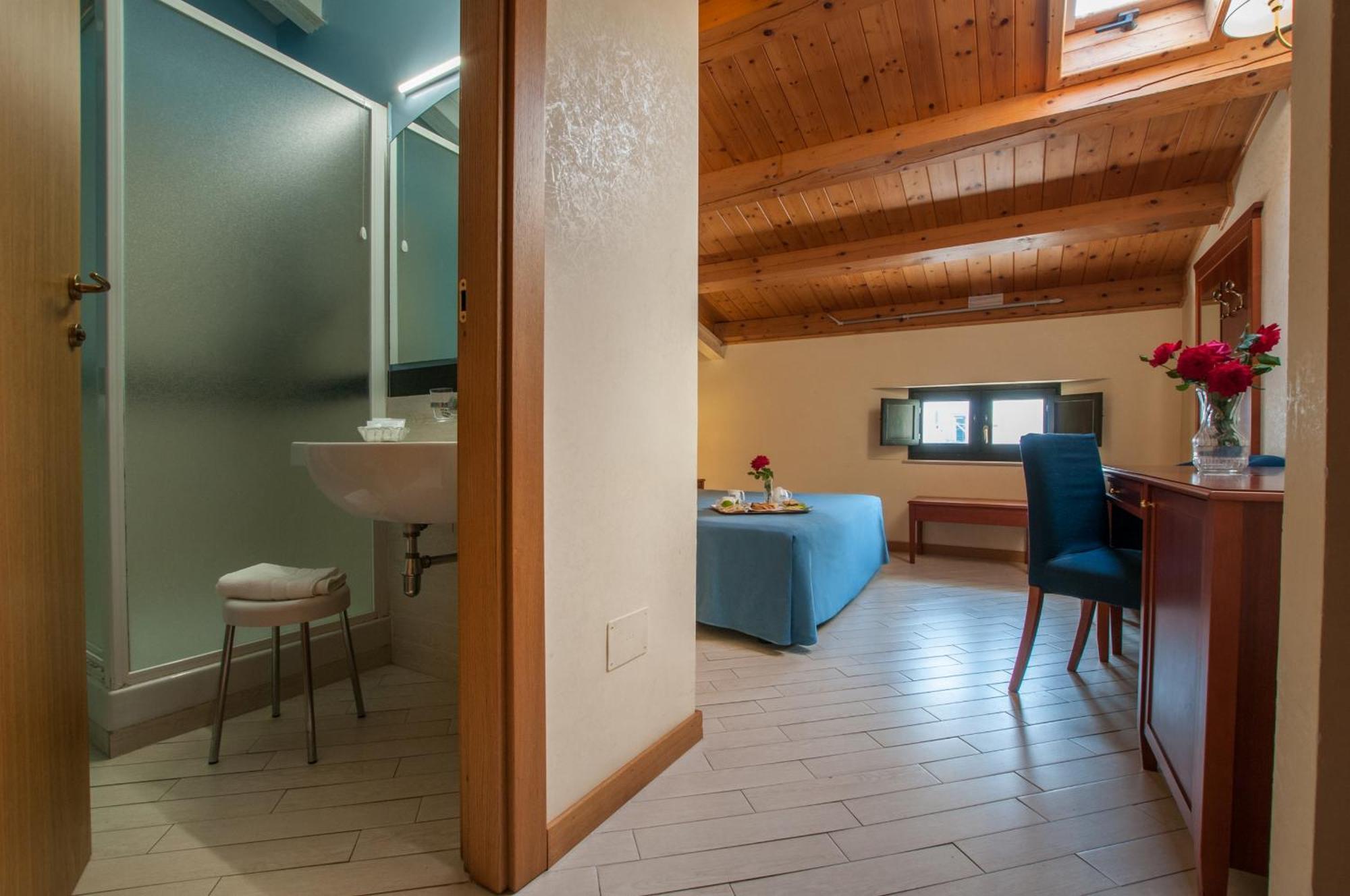Park Hotel Villa Americana Rodi Garganico Exterior photo